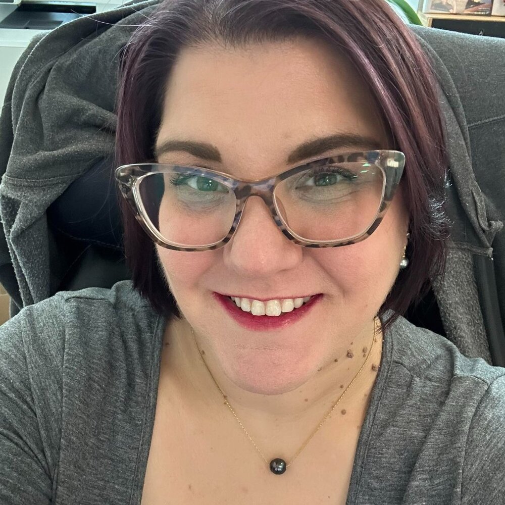 Meet your Posher, Denise